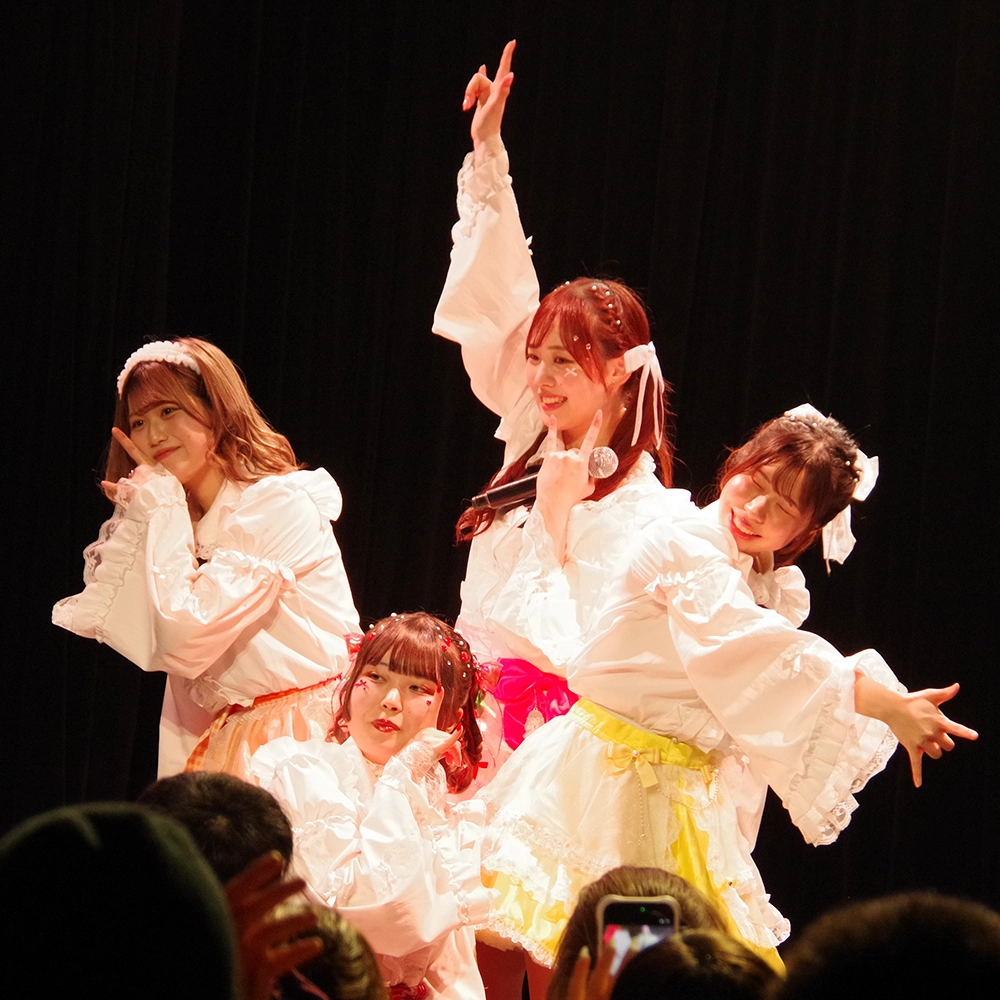 めいりーどーる。